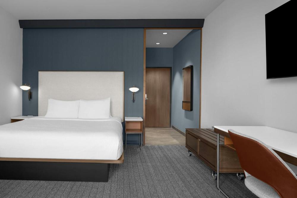 King Room with Sofa Bed interior